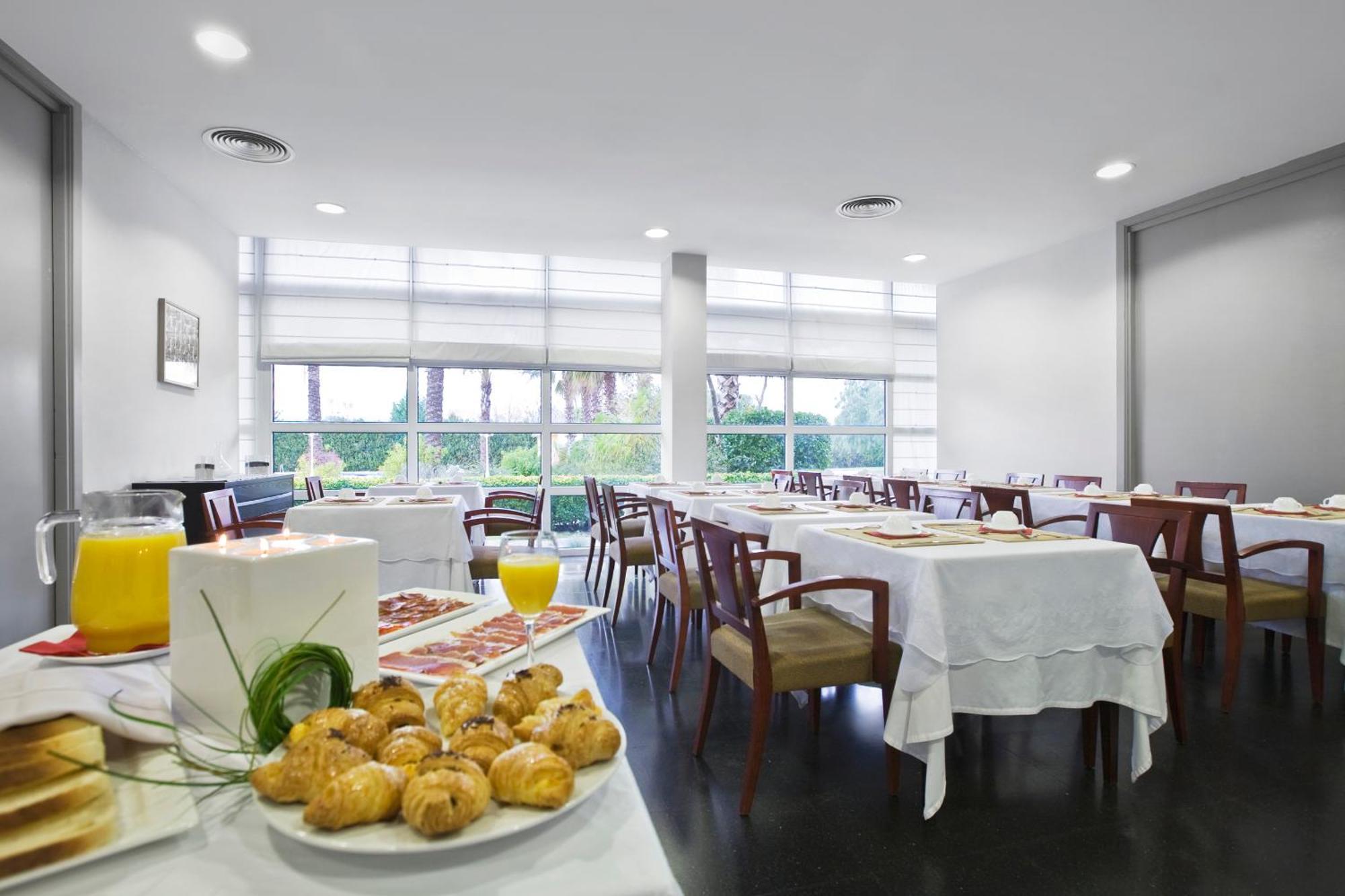 Hotel Air Penedes Vilafranca del Penedès Restaurace fotografie